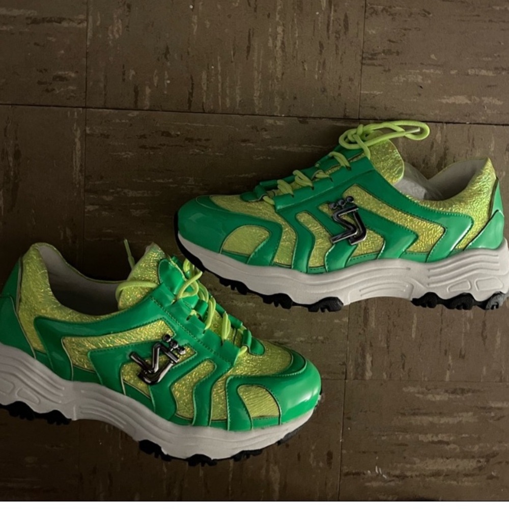 Shane Justin shoes